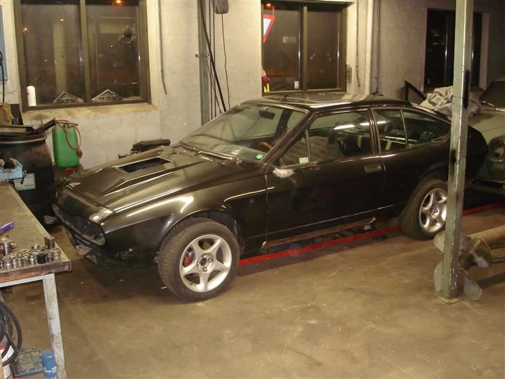 Alfa Romeo GTV . 2.0  - hjemme på værksted i als . et lille prosjekt  billede 1