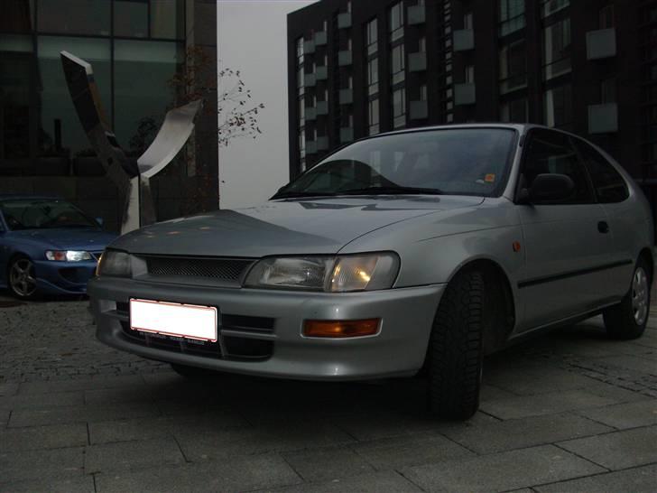 Toyota corolla  AE101 billede 2