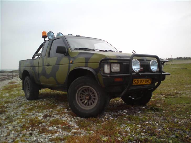 Nissan King Cab 4x4 2.5D (Død) billede 1