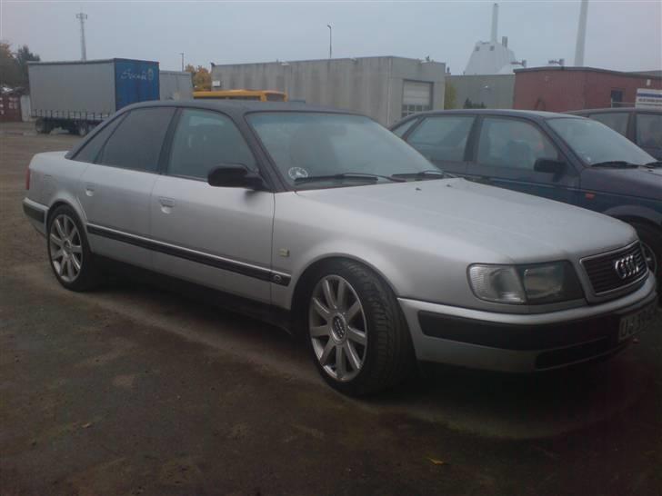 Audi 100 ... Solgt billede 19