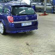 Opel Astra H OPC line