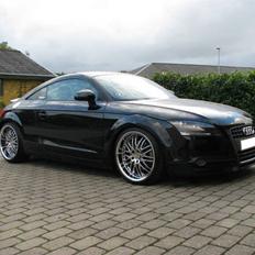 Audi TT 2,0 TFSI Coupé *SOLGT*