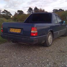 Mercedes Benz 300 D Pick-Up