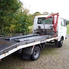 VW                      LT40