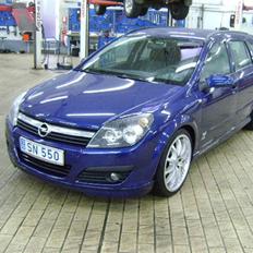 Opel Astra H OPC line