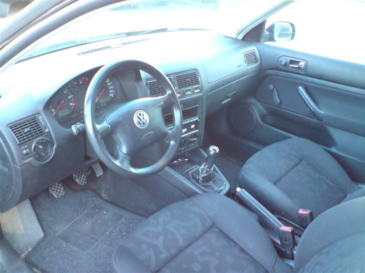 VW Golf  [SOLGT] - kabinebillede kort tid efter køb billede 3