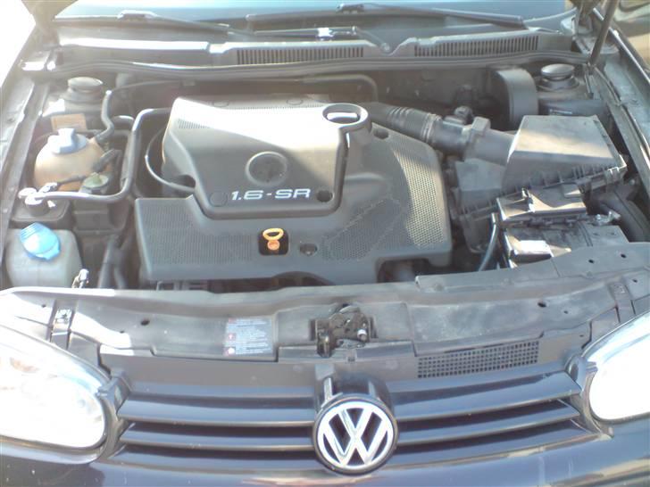 VW Golf  [SOLGT] - det er så her "kræfterne" kommer fra :P billede 7