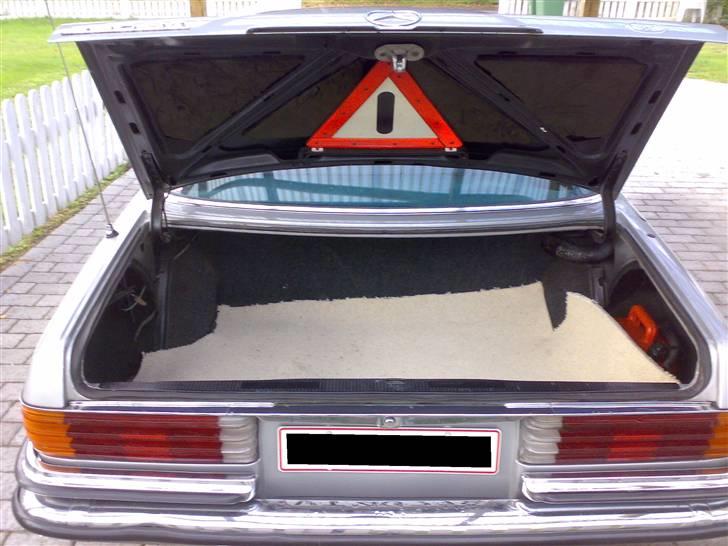 Mercedes Benz 280SE............(BYTTET) - Plads til lidt ØL :-) billede 5