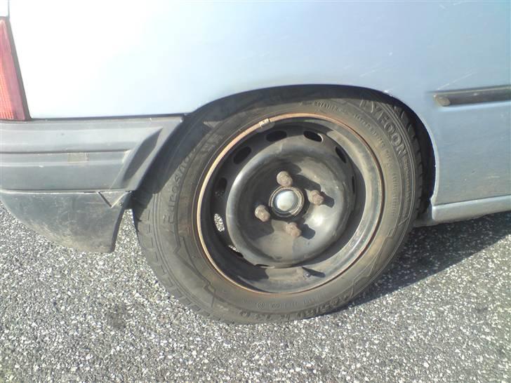 Peugeot 205 solgt billede 9