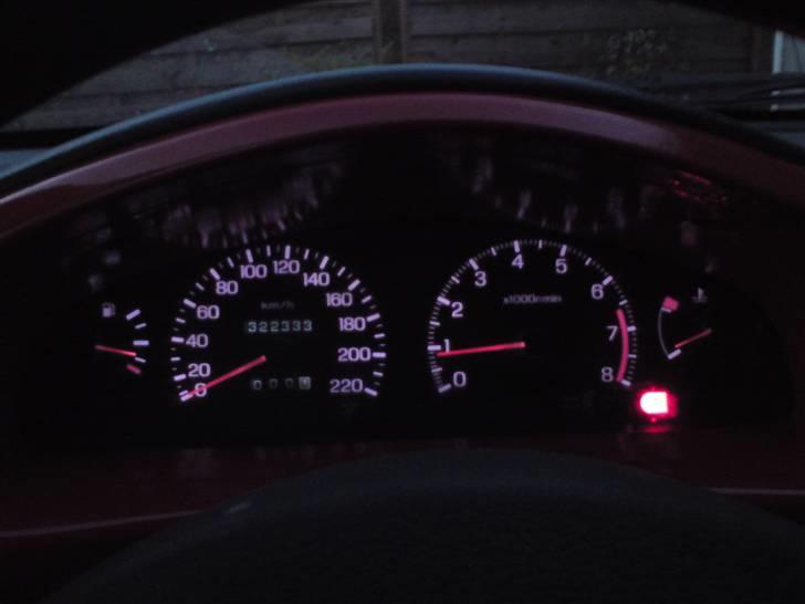 Nissan sunny solgt billede 13