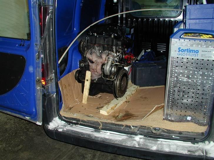 Nissan Cherry Turbo  - Køre motoren hjem i en Fiat Doblo, 2 motor i samme bil he he billede 16