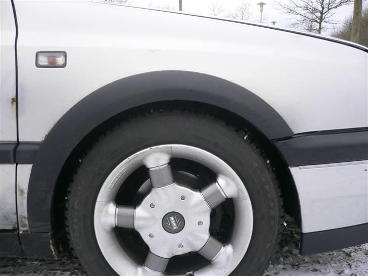 VW Vento SOLGT billede 5