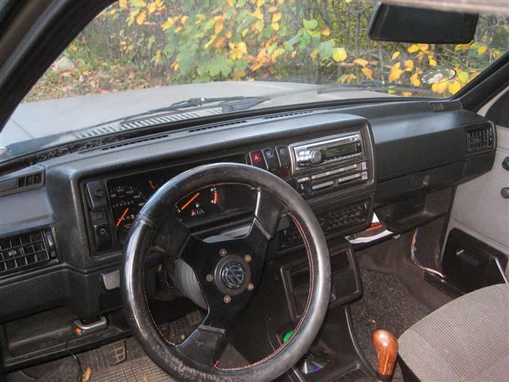 VW Golf 1,6 solgt billede 6