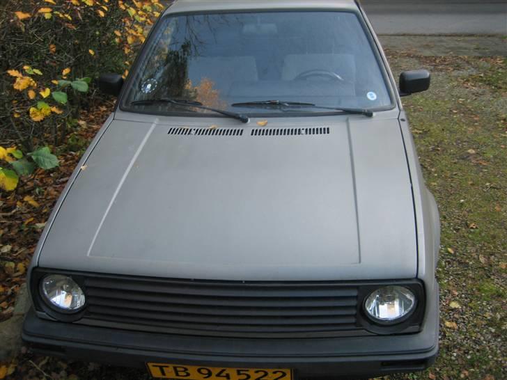VW Golf 1,6 solgt billede 8