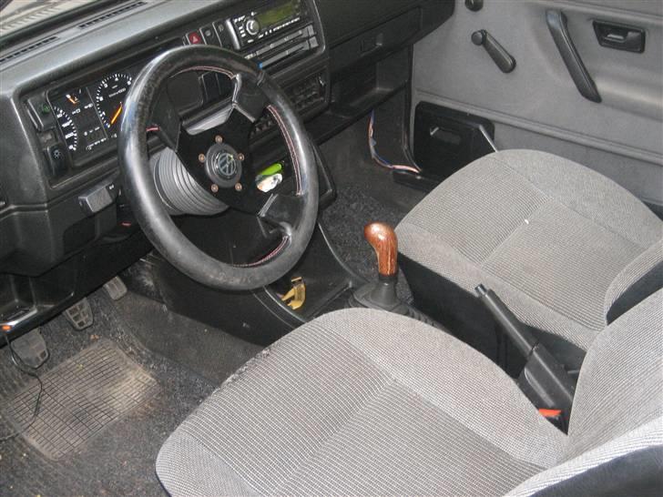 VW Golf 1,6 solgt billede 9