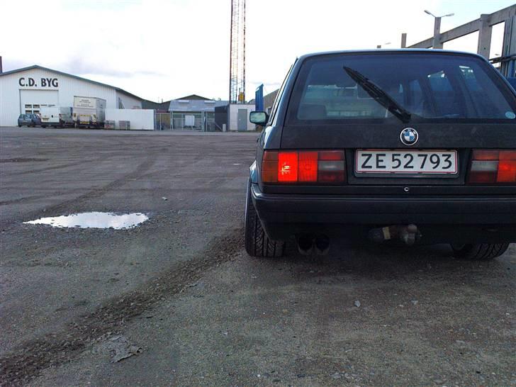 BMW e30 325i touring "SOLGT" billede 14