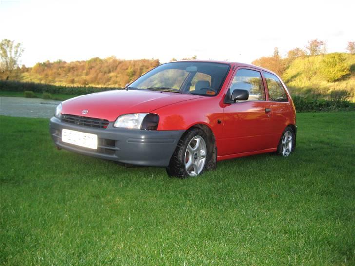 Toyota Starlet  SOLGT billede 4