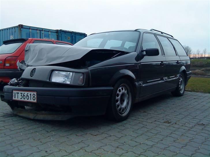 VW passat smadret billede 9