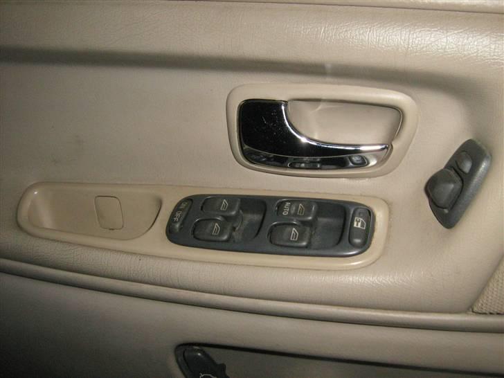 Volvo V70 7.pers SOLGT billede 18