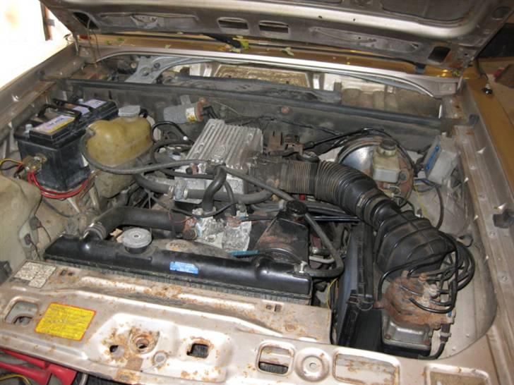 Ford Granada 2.8i Ghia Solgt billede 5