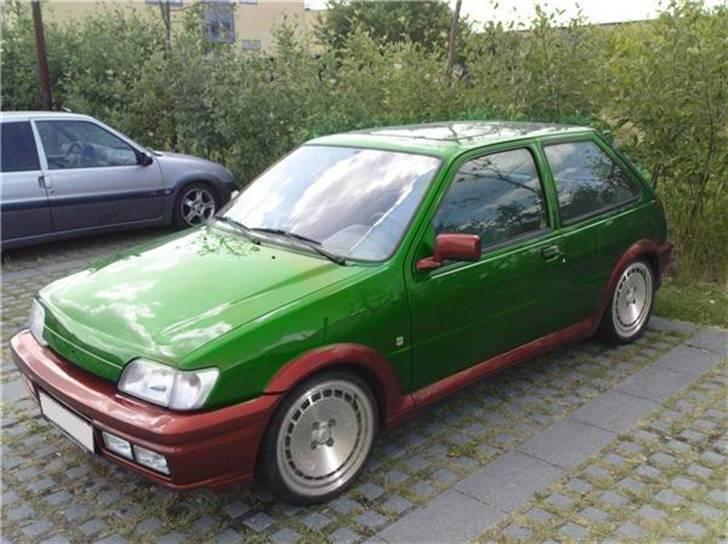 Ford Fiesta 1,6 xr2i (Solgt) - Sådan havde jeg regnet med den skulle ende med at se ud ca... billede 7