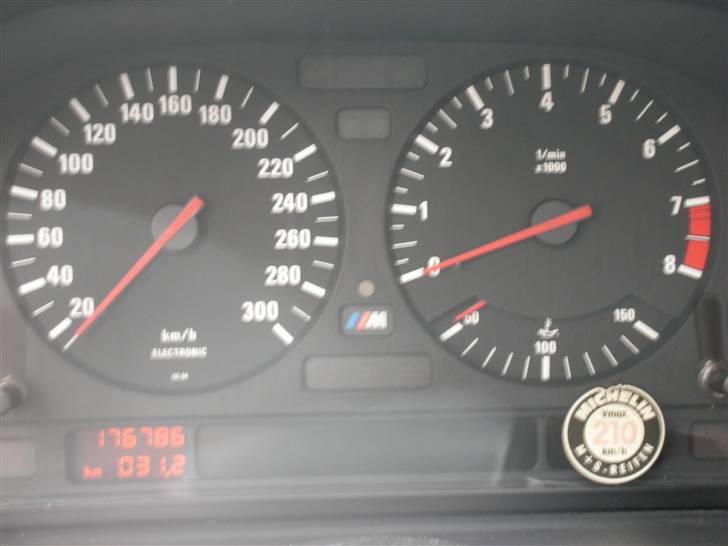 BMW M5 solgt billede 7