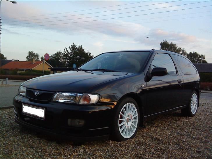 Nissan Almera Gti - Solgt billede 2