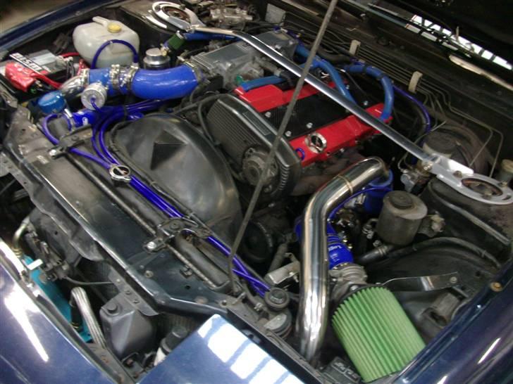 Nissan Almera Gti - Solgt - Lige et billed af hjertet i min gamle S13 med 300+HK billede 9