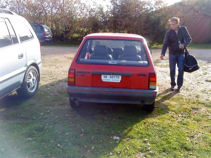 Opel corsa A 1.2 (solgt) - sådAn er den ud da jeg købte den billede 6