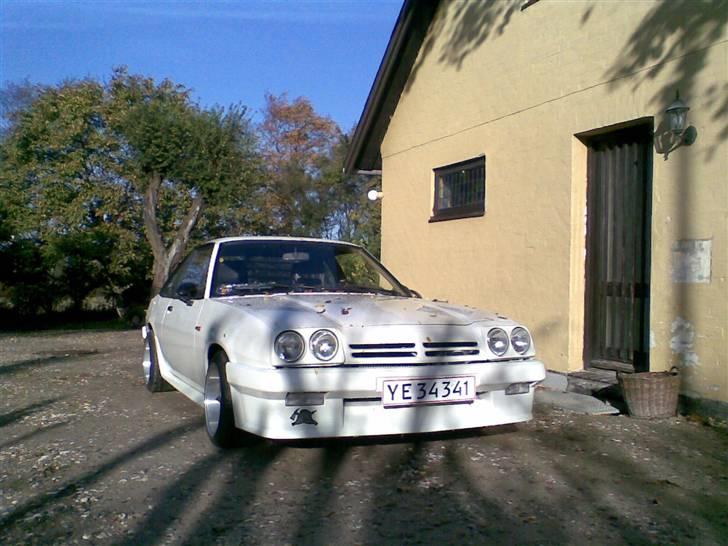 Opel Manta B 1,8 GT billede 4