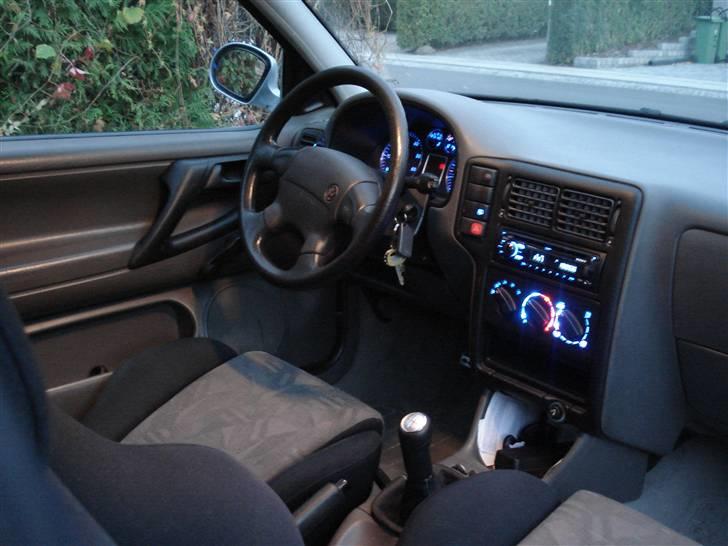 VW Polo 6n SOLGT billede 3