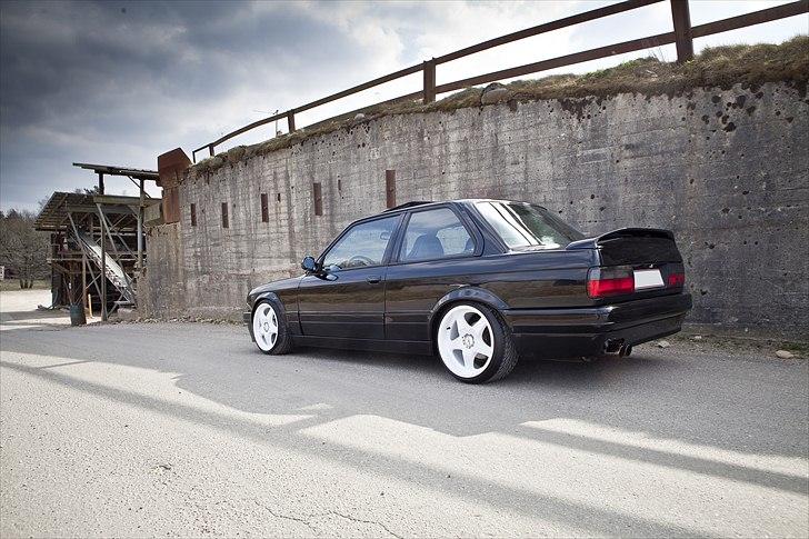 BMW e30 325i coupé M-Tech2 - SOLGT - billede 10