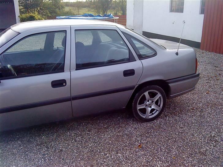 Opel vectra a SOLGT billede 3