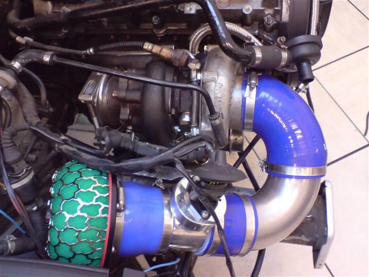 VW Passat 1,8 Turbo SOLGT billede 14