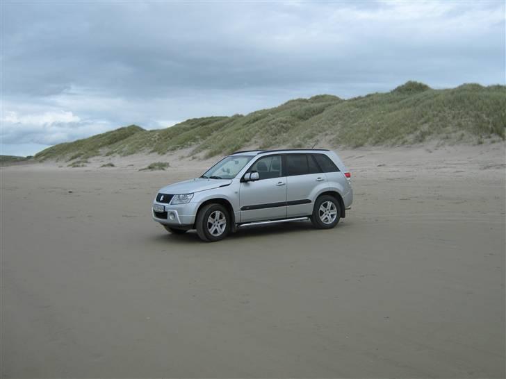Suzuki Grand Vitara GLX - Som den ser ud lige pt. På Løkken strand. billede 19
