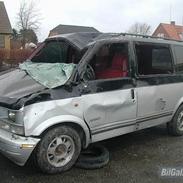 Chevrolet Astro Van