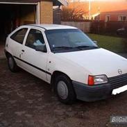 Opel Kadett 1,6 s *Solgt*