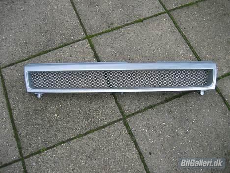 Toyota Carina II - Min hjemmelavede sportsgrill - som er monteret billede 3