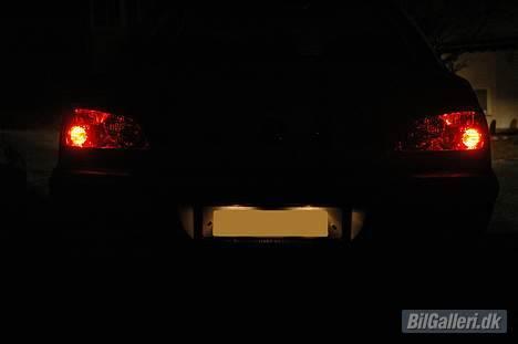 Peugeot 406 SVDT - Lexus-lykter, bilde tatt uten blitz billede 7