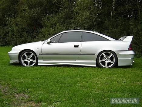 Opel Calibra 2.0 16V -SOLGT- billede 2