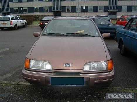 Ford Sierra billede 1