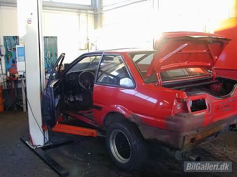 Toyota Corolla GT Coupe AE86 billede 6