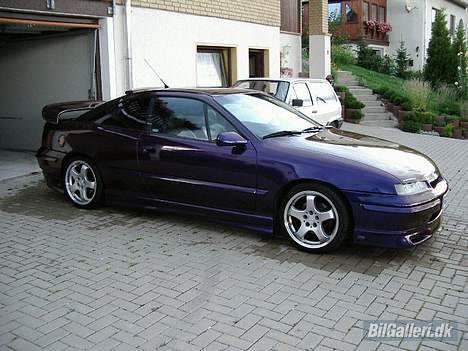 Opel Calibra Turbo 4x4 ( en fuld idiot smadrede den ) billede 2