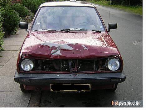 VW Polo 2 Steilheck **'DØD** - ja så´n ser en Polo 2 ud efter at have ramt et rådyr....*S* billede 4