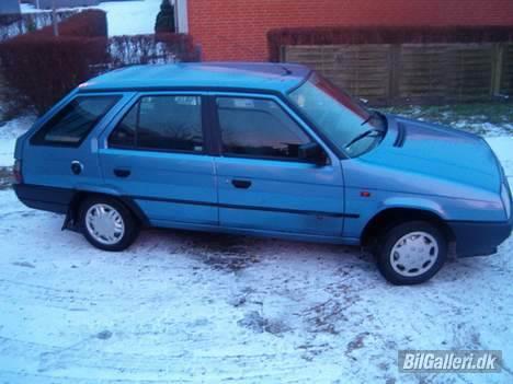 Skoda Favorit *SOLGT* billede 1