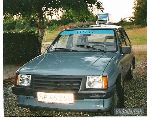 Opel Corsa - Futte billede 1