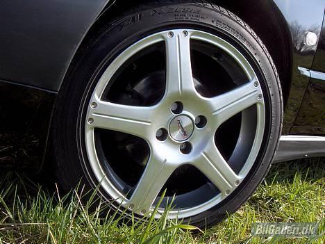 Alfa Romeo 145 1,6 L Boxer billede 4