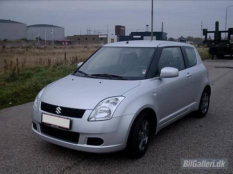 Suzuki swift billede 2