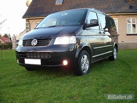 VW Multivan 4motion Highline billede 1
