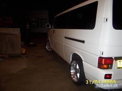 VW Transporter T4 - Det ser ellers frækt ud :) billede 3